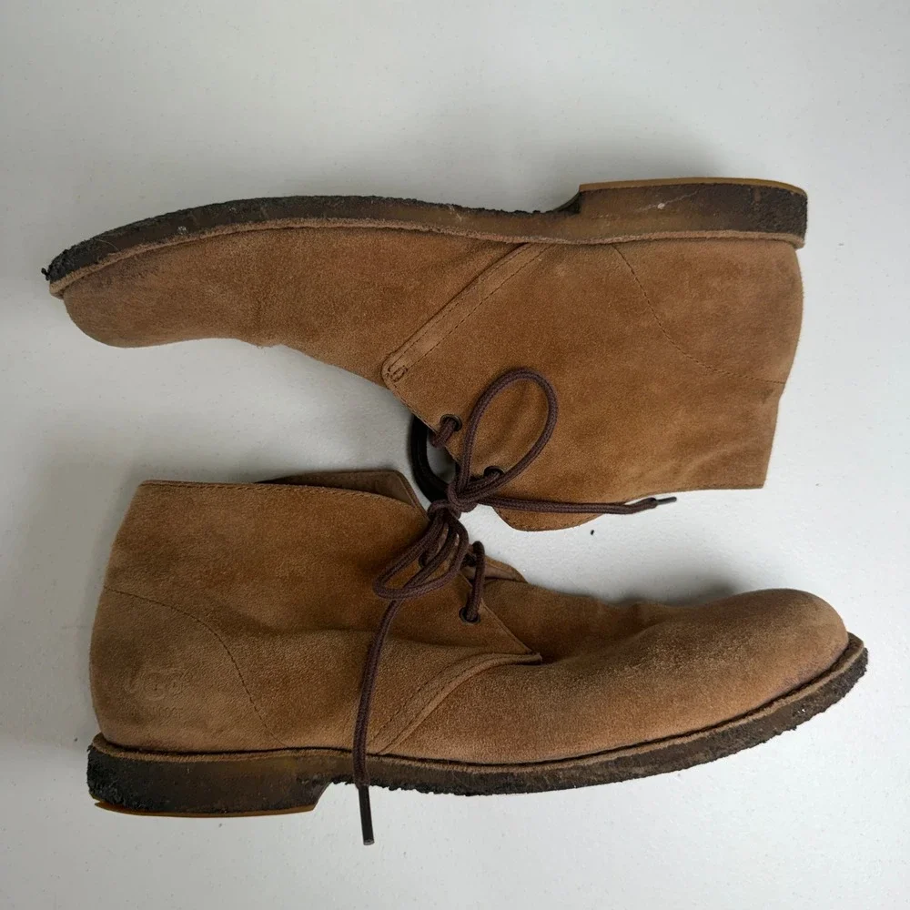 UGG EnerG Mens 9.5 Chukka Boots Shoes Black Ankle Lace Up Waterproof Gum Sole